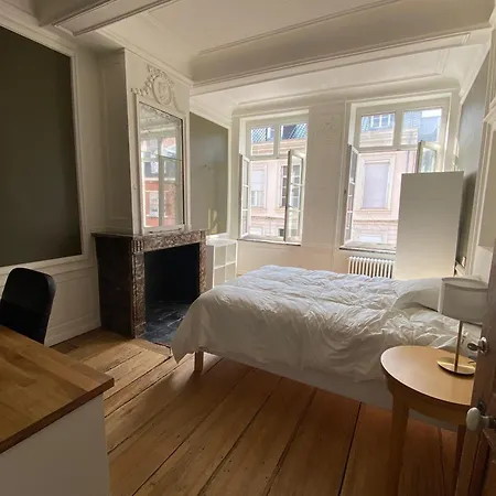 Villa 1 Chbre, Terrasse, Grands Espaces, Calme, Centre, Wifi *